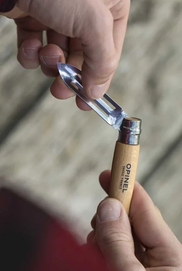 N°06 Eplucheur de poche - OPINEL