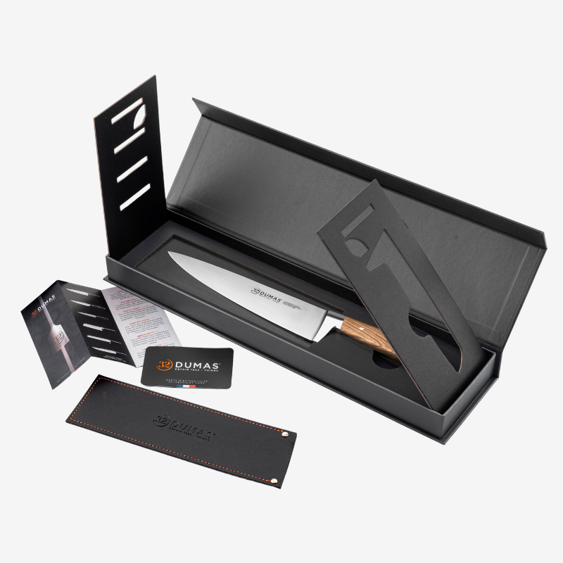 outeau Chef 20 cm forgé en France avec manche en chêne vert – Collection Signature