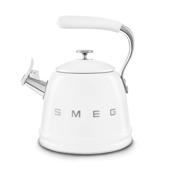 Bouilloire sifflante SMEG blanc WKF01WH 2,3 L, style rétro Années 50, inox, compatible gaz et induction, sifflet intégré.