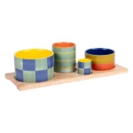 Service apéritif 4 pièces Capri 34,5 cm Table Passion – plateau apéritif en porcelaine décorée multicolore avec quatre bols assortis.