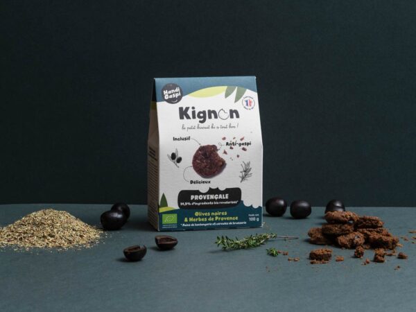 Paquet de biscuits salés bio Kignon Provençale – biscuits croquants aux olives noires et herbes de Provence, emballage écologique.