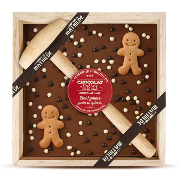 Boîte de chocolat à casser au lait décorée de bonhommes pain d’épices avec maillet en bois – 350 g.