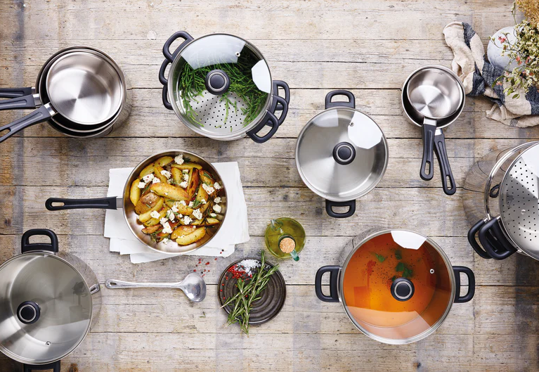 Couscoussier BEKA Polo 24 cm en acier inoxydable 18/10 avec insert vapeur et couvercle en verre, compatible induction